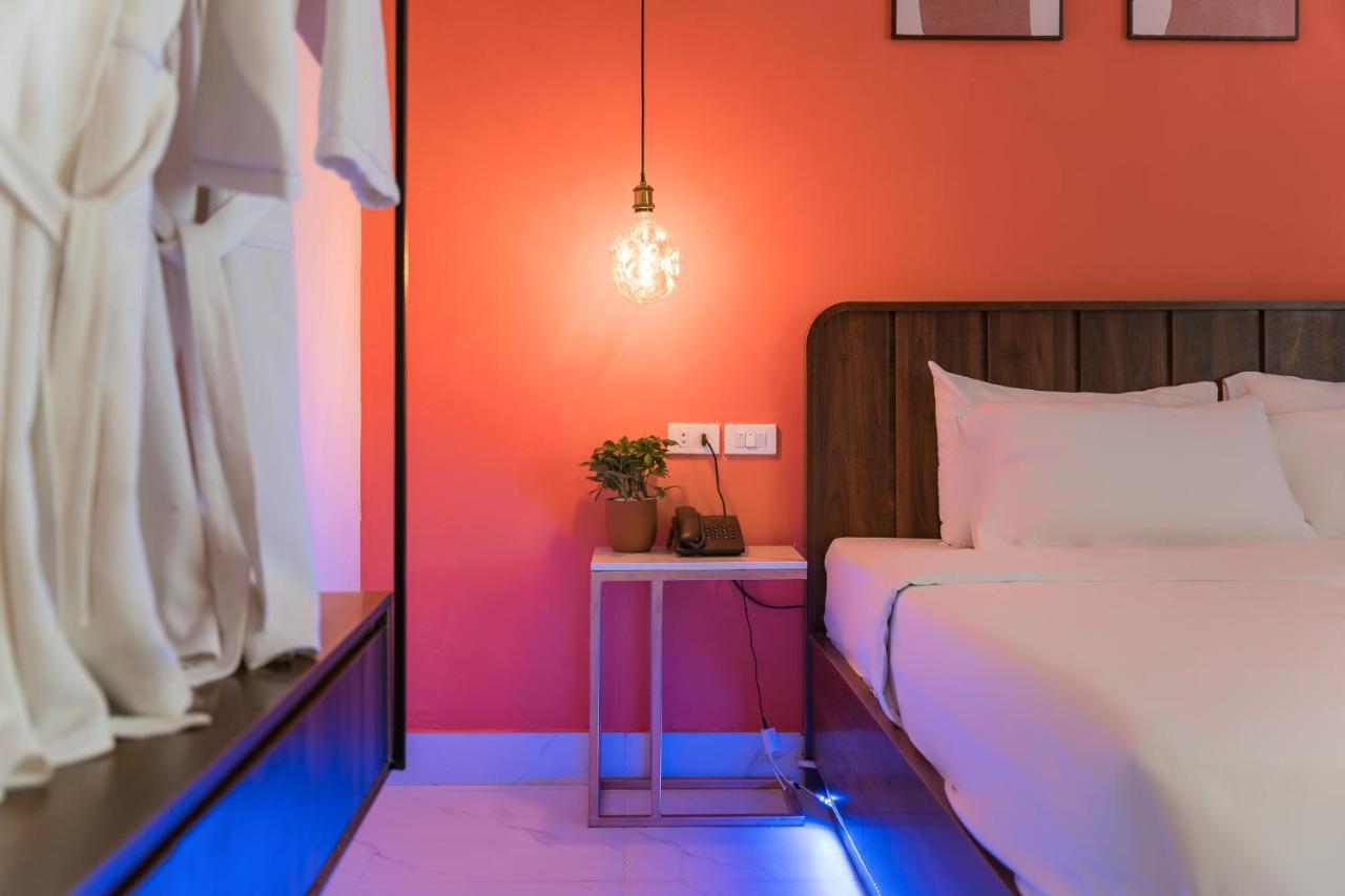 C O R O N A Hanoi House Bagian luar foto
