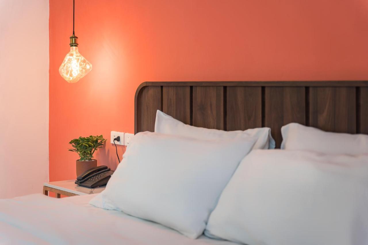 C O R O N A Hanoi House Bagian luar foto